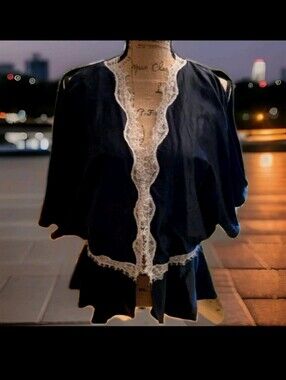 Express Silk and French Lace Victorian Blouse, Elegant 100% Silk, Blouson, S